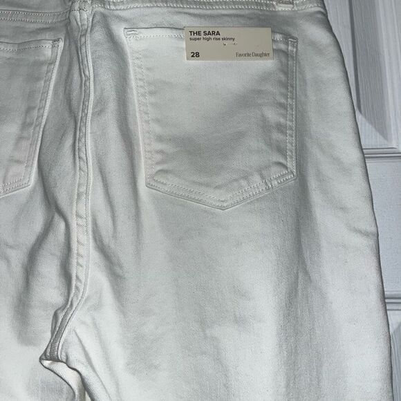 Favorite Daughter The Sara High Rise Skinny Jean in White Size 28 NWT - Picture 3 of 12